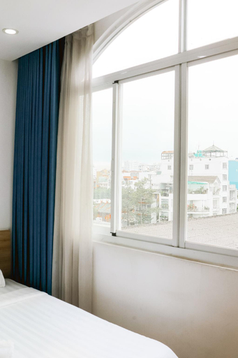 Bedroom 13