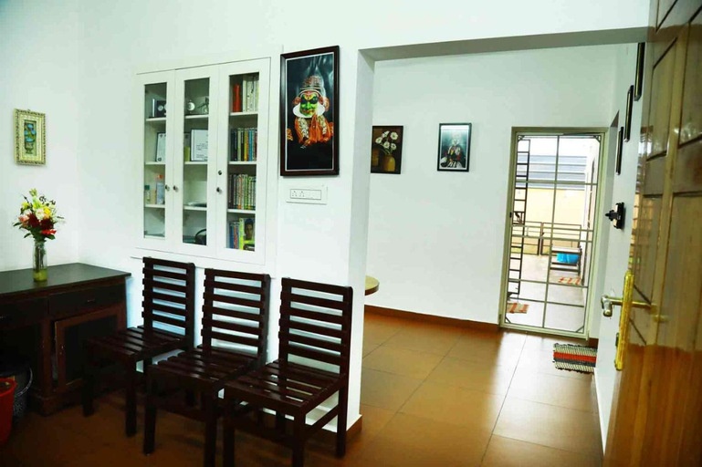 Public Area, BACK PACKERS COCHIN VILLA, Ernakulam