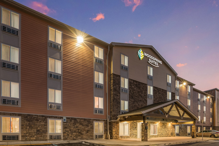 Exterior & Views 2, WoodSpring Suites Novi Farmington, Oakland