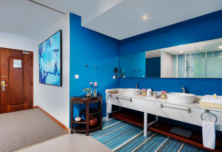 Bathroom 5, Jaya Suites Hotel, Phnom Penh