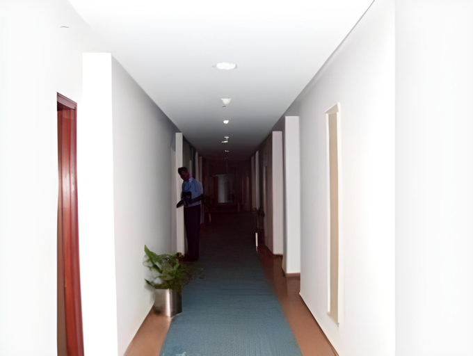 Others 5, Clarks Inn Grand, Gorakhpur