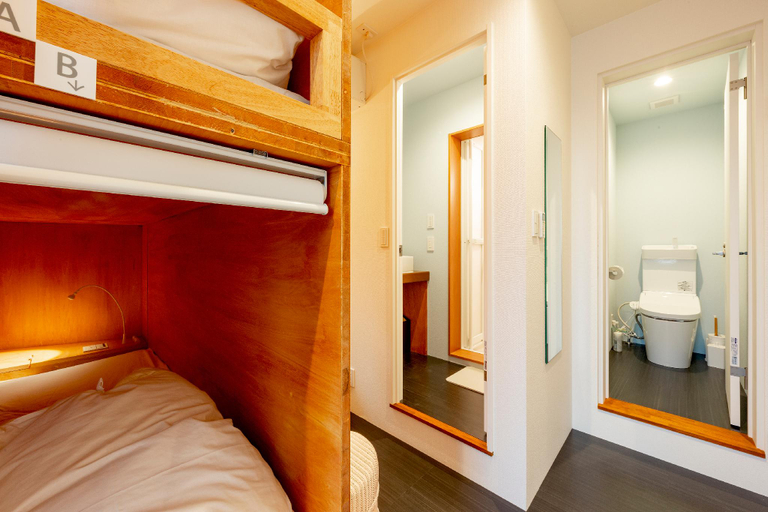 Bedroom 16