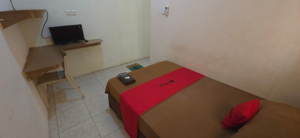 Bedroom 8
