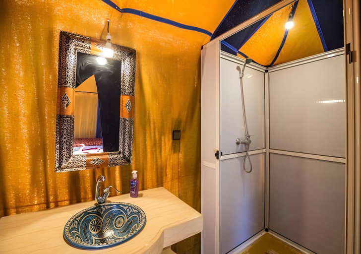Bathroom 12