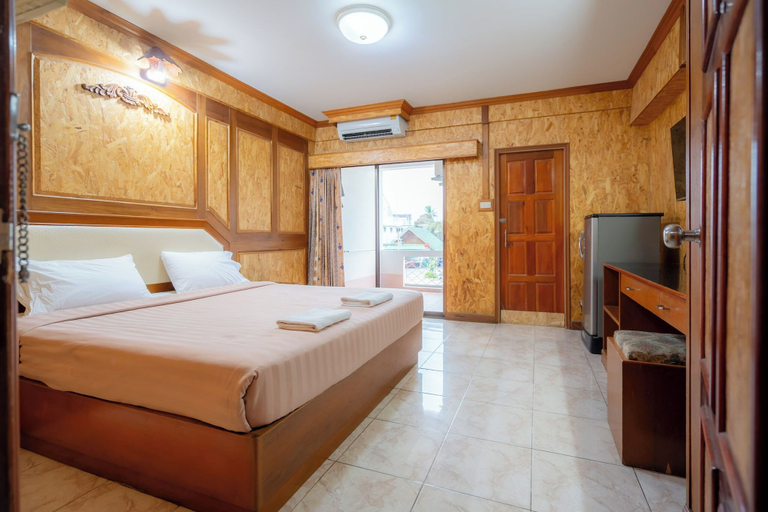 Bedroom 10