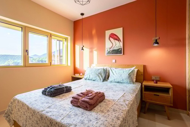 Room 4, Martinia Pool Escape - Tragos Panoramic Views, Peloponnese