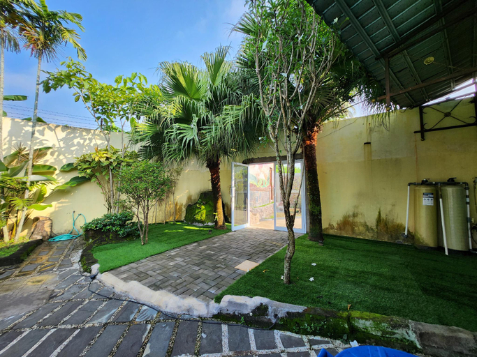 Others 5, Siti Villa Srimpi, Temanggung