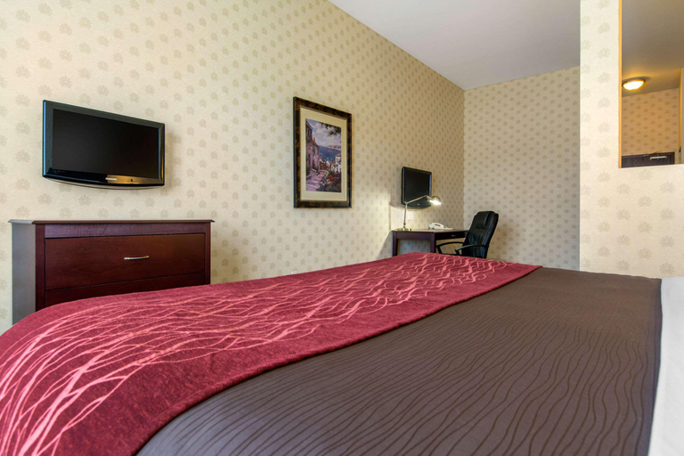 Bedroom 3, Comfort Inn & Suites Levis, Les Chutes-de-la-Chaudière