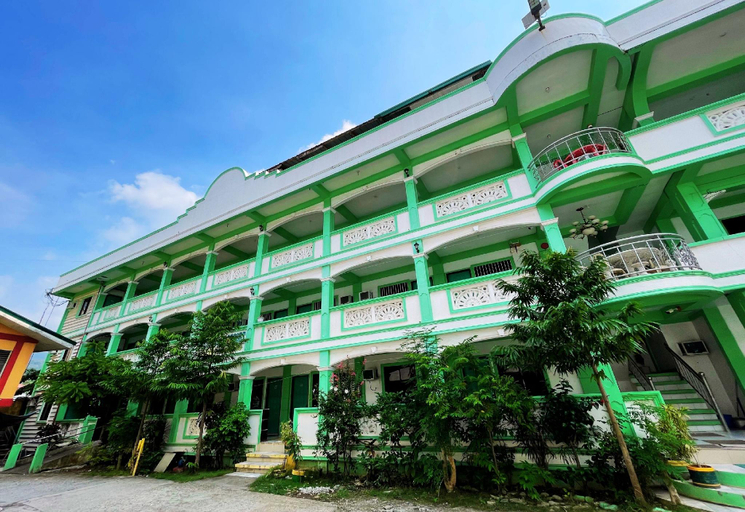 Exterior & Views 1, White Beach Resort Puerto Galera powered by Cocotel , Puerto Galera