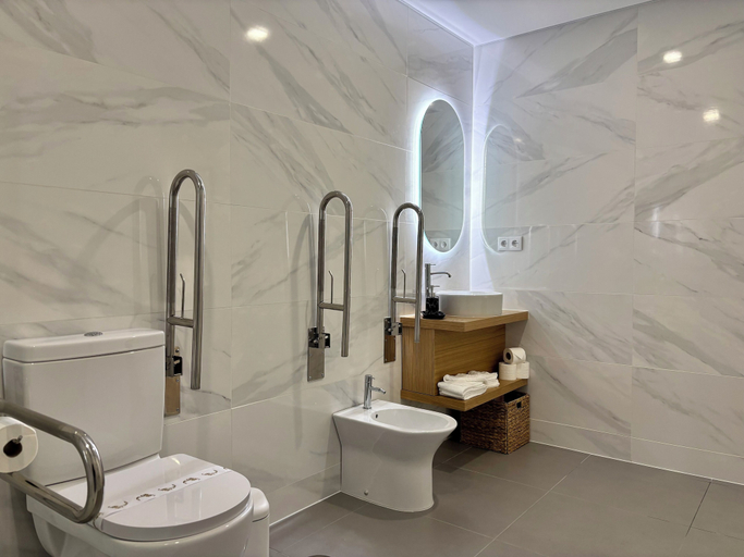 Bathroom 5, Azores Homes Resort & Spa, Ponta Delgada