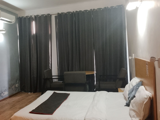 Others 5, Hotel Royal India - DLF Phase 2, Gurgaon
