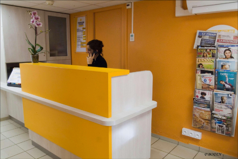 Public Area 3, Première Classe Vichy - Bellerive sur Allier, Allier
