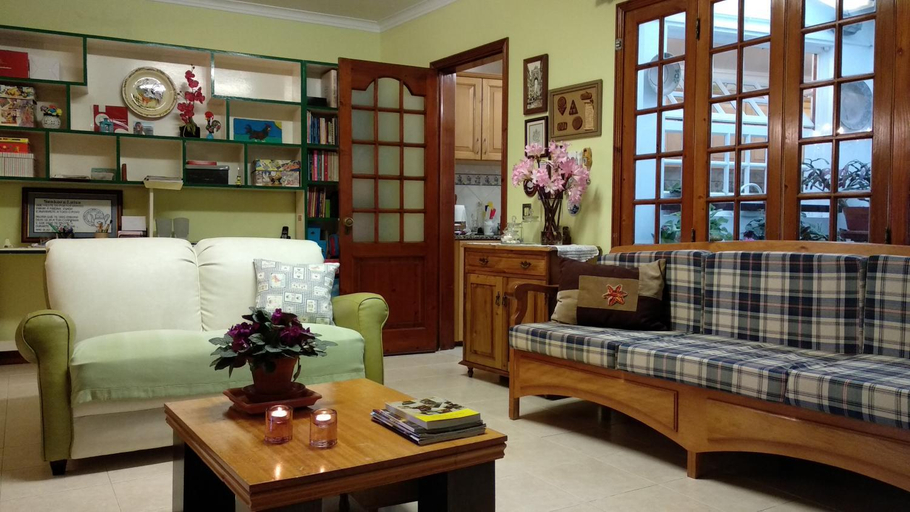 Others 4, Green House - AL, Ribeira Grande