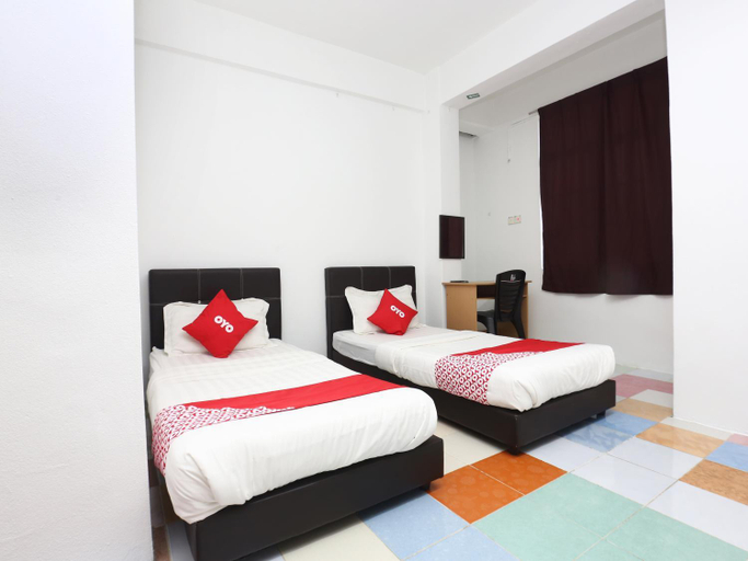 Bedroom, KB Rest Inn Hotel, Kota Bharu