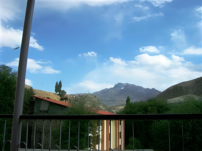 Others 3, Hotel Greenland, Kargil
