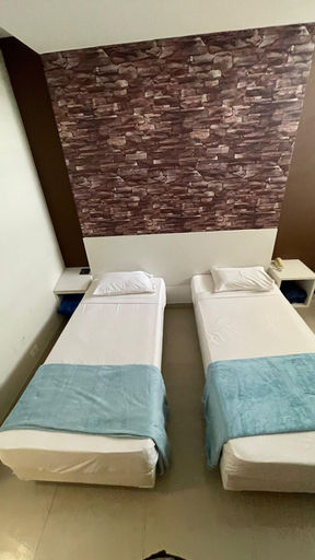 Bedroom 18