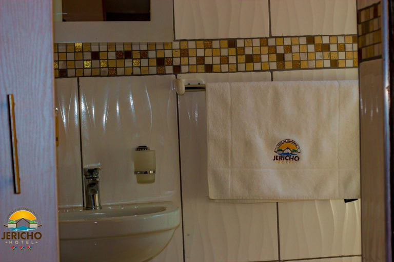 Bathroom, Jericho Hotel and Conferences, Vhembe