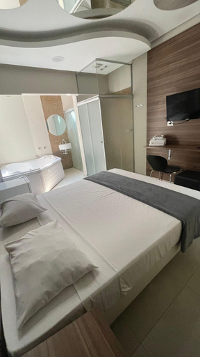 Bedroom 15
