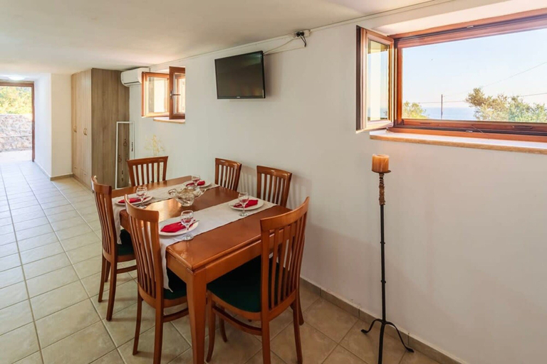 Room 4, Mani Summer Escape - Spacious Home Fully Equipped, Peloponnese