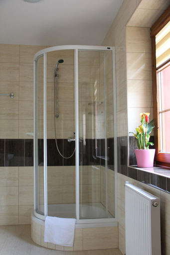Others 4, Apartamenty Pod Lwem, Świdnica