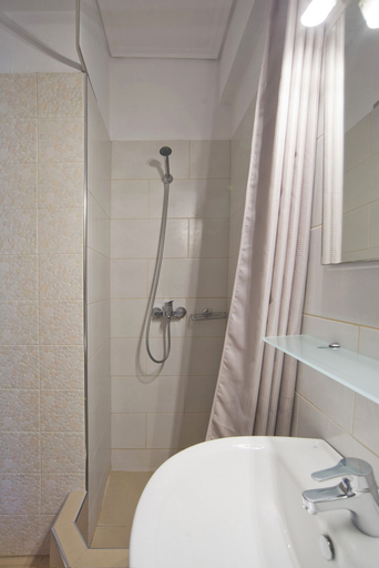 Room 2, Filoxenia With 1 Bedrooms and 1 Bathrooms, Attica