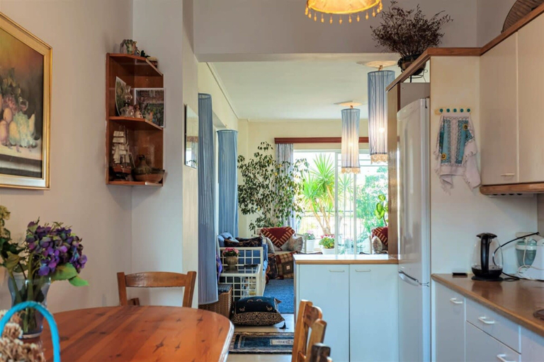 Room 4, Bright Comfy Flat Near the Beach the City Center, Peloponnese
