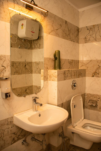 Bathroom 3, Vishwanath Abode City Center, Varanasi