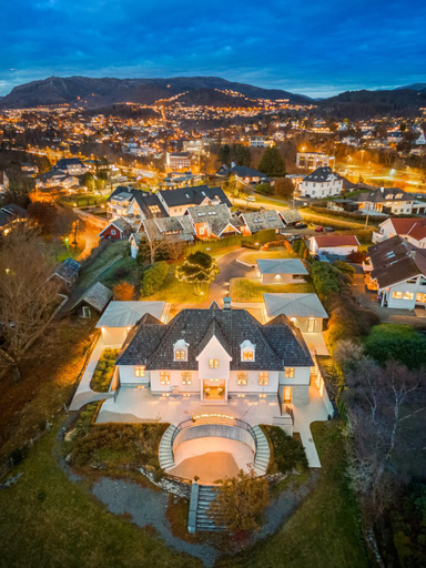 2, Hopsneset Luxury Villa, Bergen