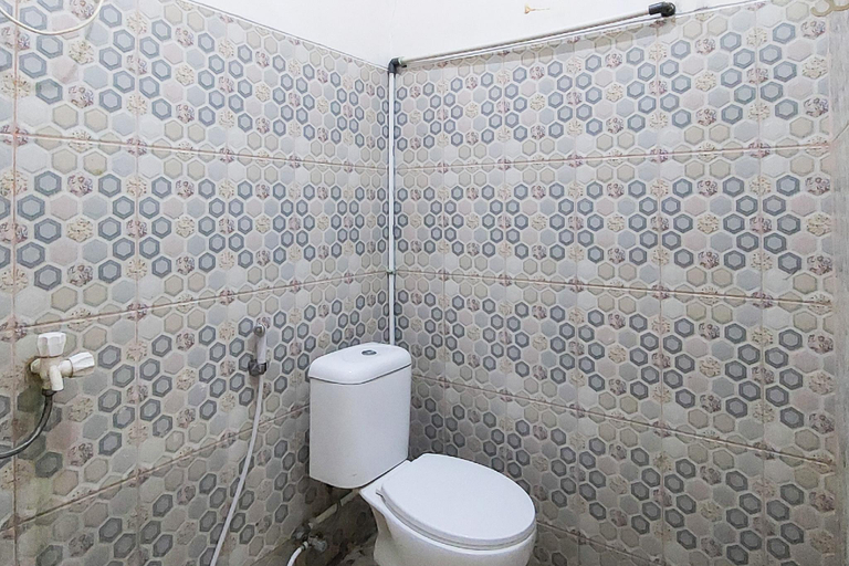 Bathroom 4