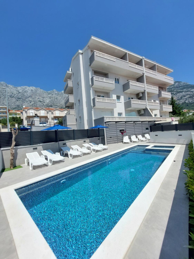 Others 5, Apartments Villa Nova with pool, Makarska