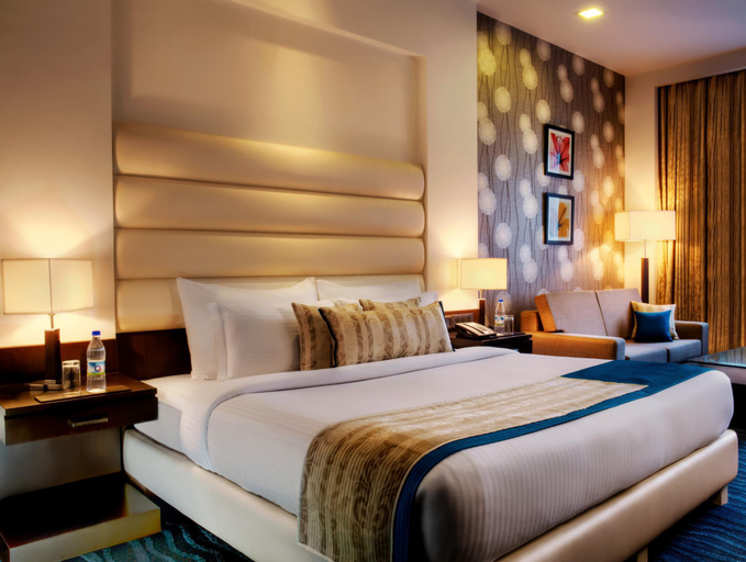 Golden Tulip Hotel Bhiwadi, Alwar
