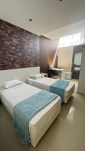 Bedroom 21