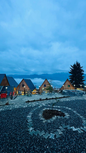 Others 4, sitiela bungalov kir evi, Ardeşen