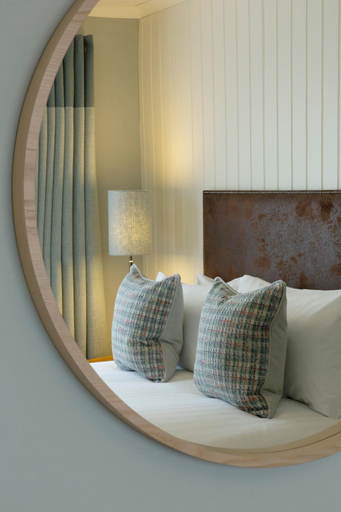 Bedroom 2, The Glencoe Inn, Highland