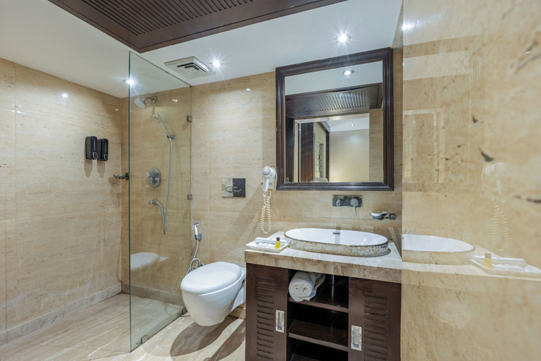 Bathroom 20