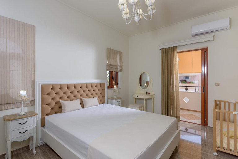 Bedroom 3, Villa Araucaria private pool, Jacuzzi, Seaview, Crete