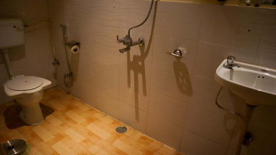 Bathroom 4, Whoopers Boutique Resort Jibhi, Kullu