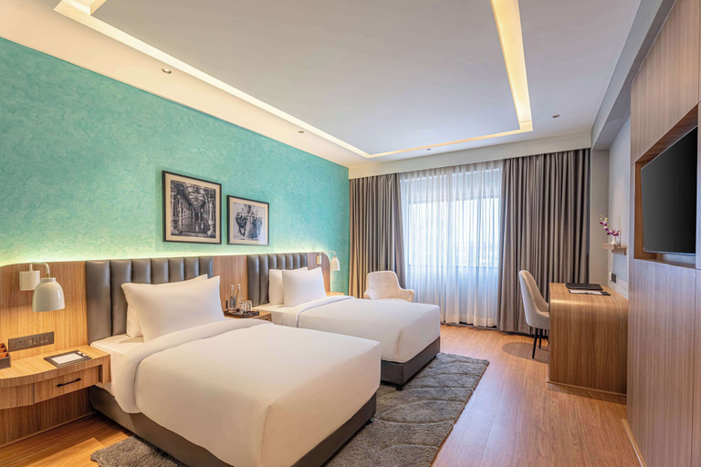 Bedroom 3, Park Inn & Suites By Radisson Bengaluru Yelahanka, Bangalore
