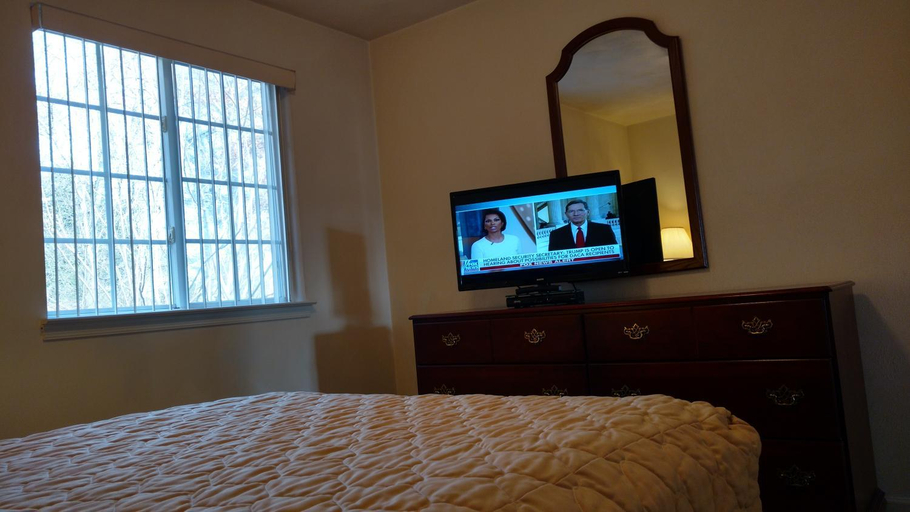 Bedroom 2, Affordable Suites Charlottesville, Charlottesville