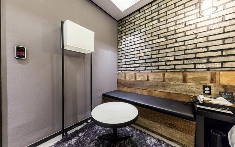 Bathroom 4
