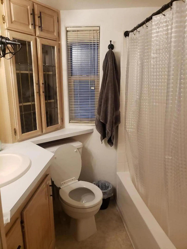 Bathroom, Oceanview Cabin 26 w Jacuzzi Striking Views, Del Norte