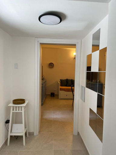 Others 5, Il Cortiletto, Catania