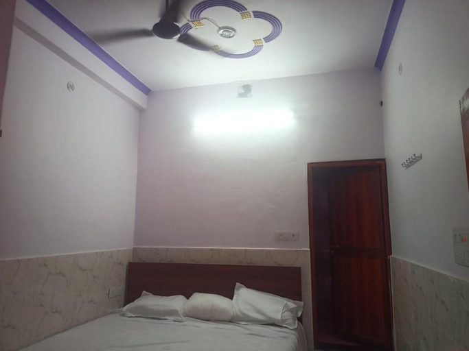 Others 4, Balaji Guest House, Faizabad