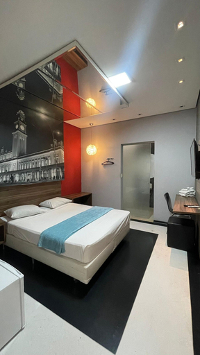 Bedroom 25