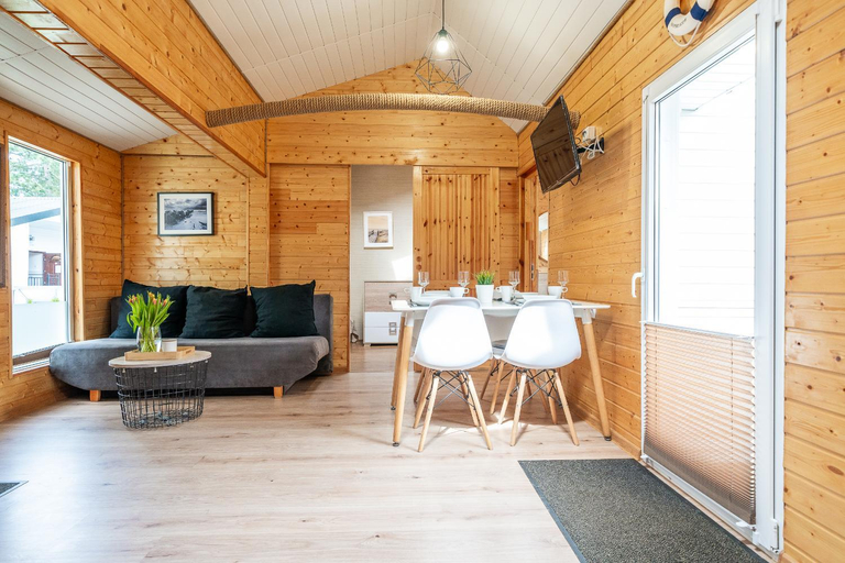 Others 5, MAX Apartamenty - Pokoje - Domki - Restauracja - Basen, Koszalin