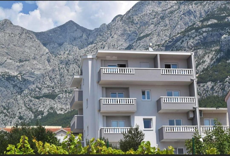 Others 4, Apartments Villa Nova with pool, Makarska