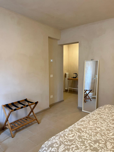 Others 5, OSTERIA al CANTONACCIO ROOMS, Varese