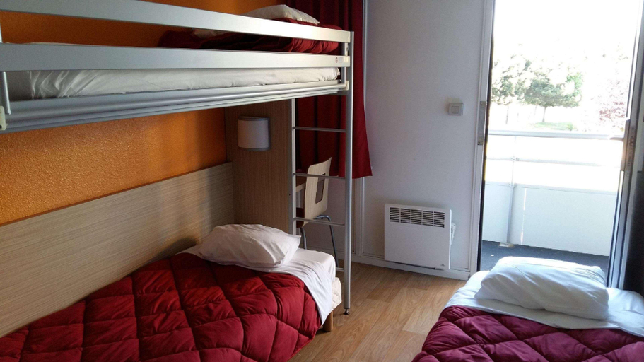 Bedroom 4, Premiere Classe Lille Nord - Roncq, Nord