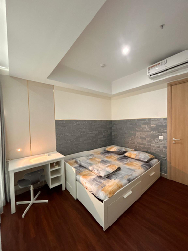 Bedroom 3, Fairview House with private elevator , Tangerang