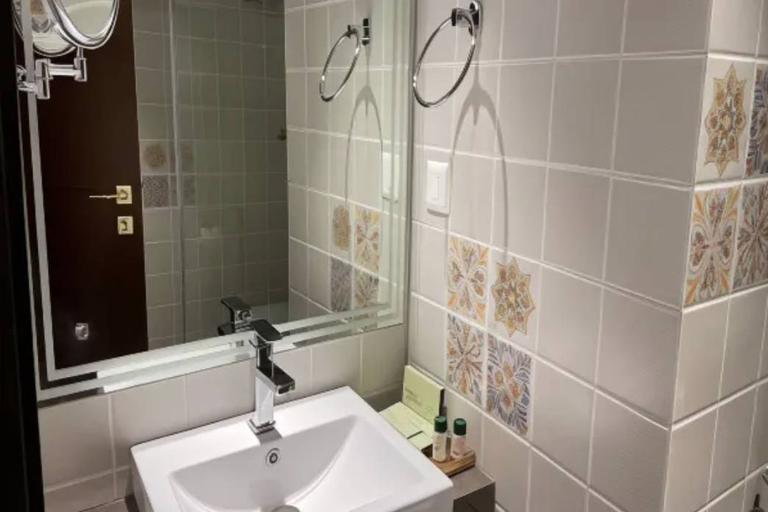 Bathroom 4, The Fern Residency Haridwar, Dehradun